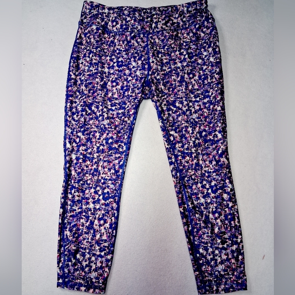4/20$ ➡️ Iviva Women's Multicolor Patterned Leggings